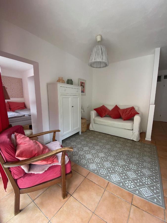 Wunderschoenes Studio Fuer Bis Zu 2 Personen Homburg  Екстериор снимка