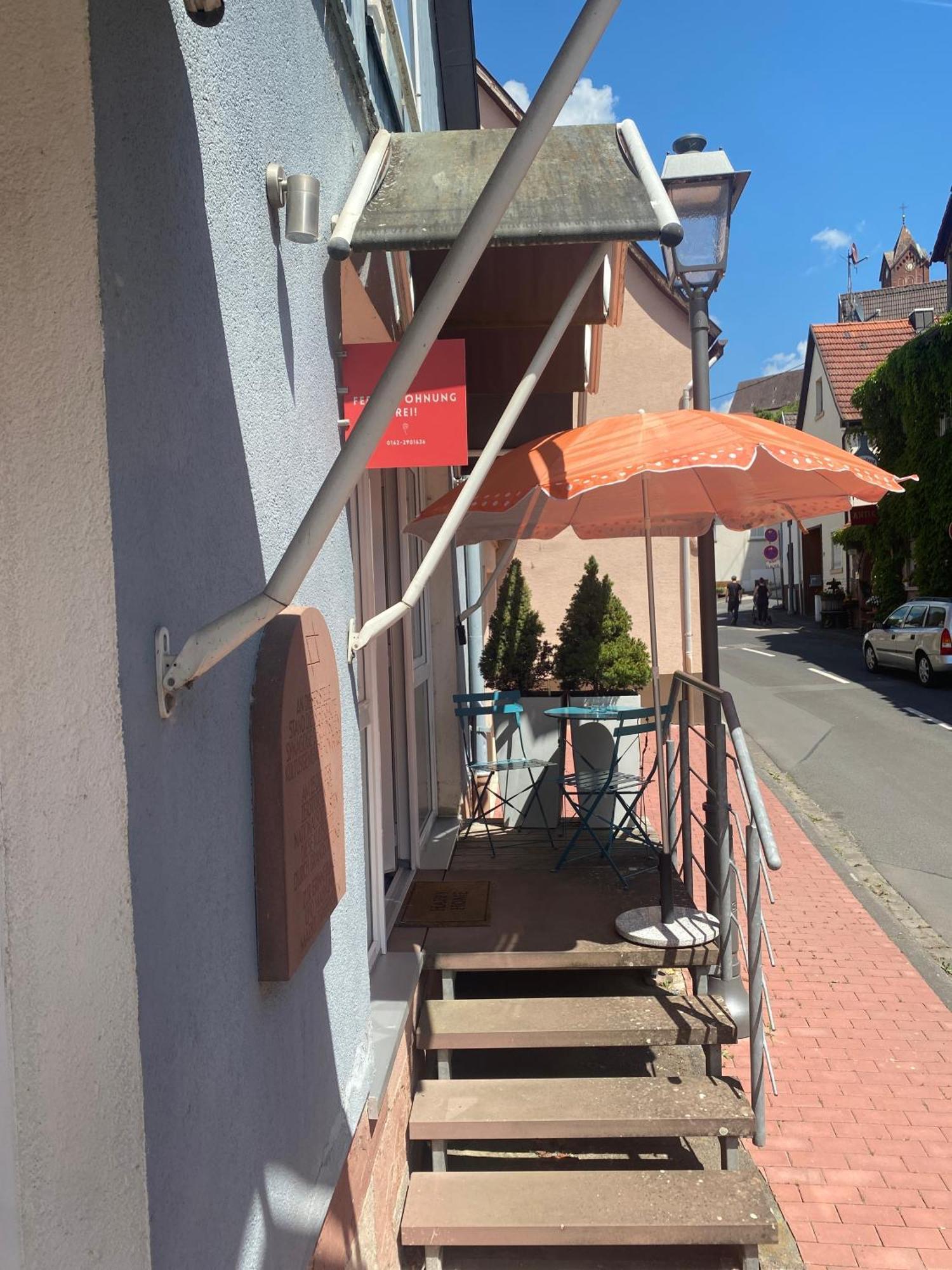 Wunderschoenes Studio Fuer Bis Zu 2 Personen Homburg  Екстериор снимка
